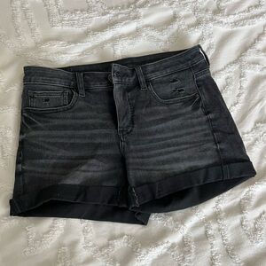 American Eagle midi Jean shorts size 8